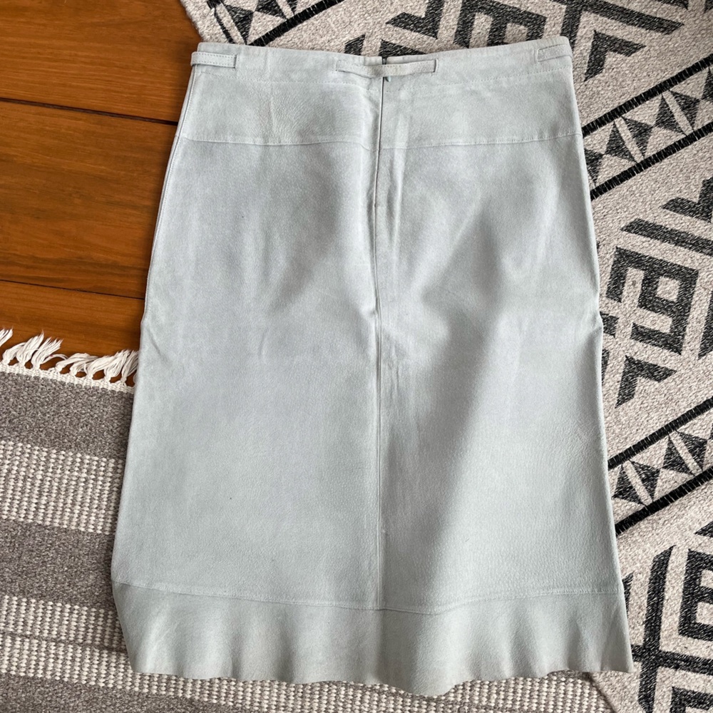 Vintage Abercrombie & Fitch 100% Leather Skirt - Unique Find! - Picture 3 of 6